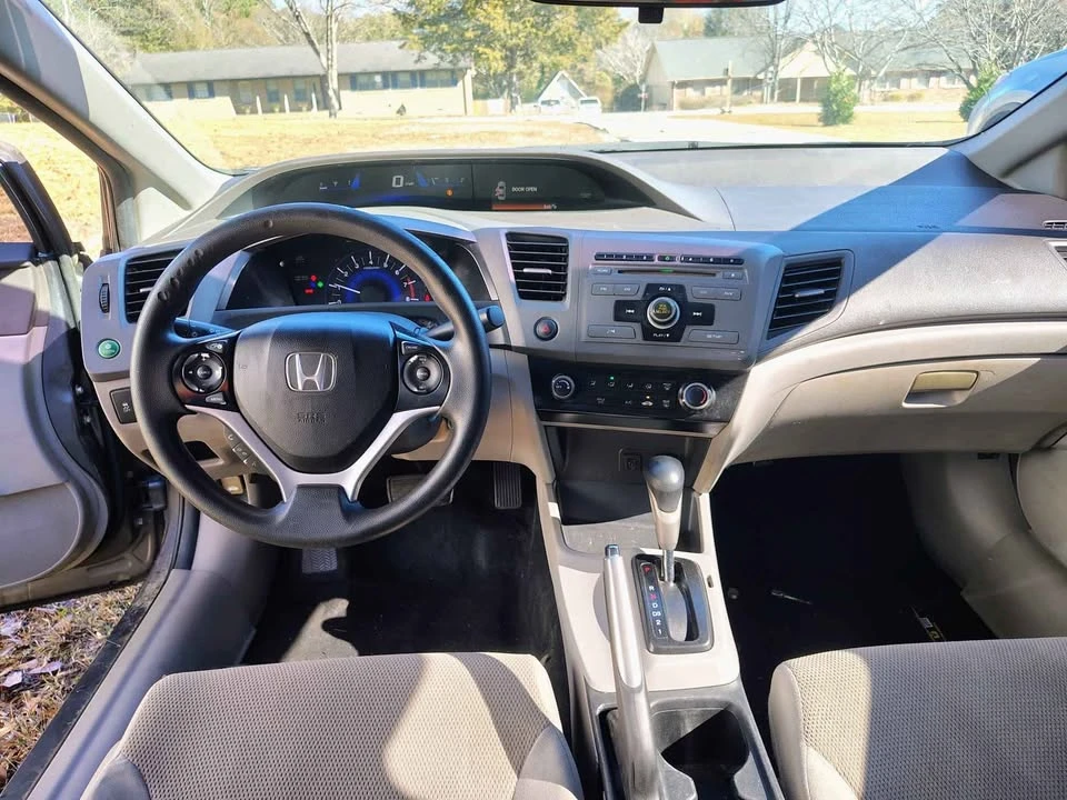 2012 Honda Civic 9th Gen - Image 6 of 8