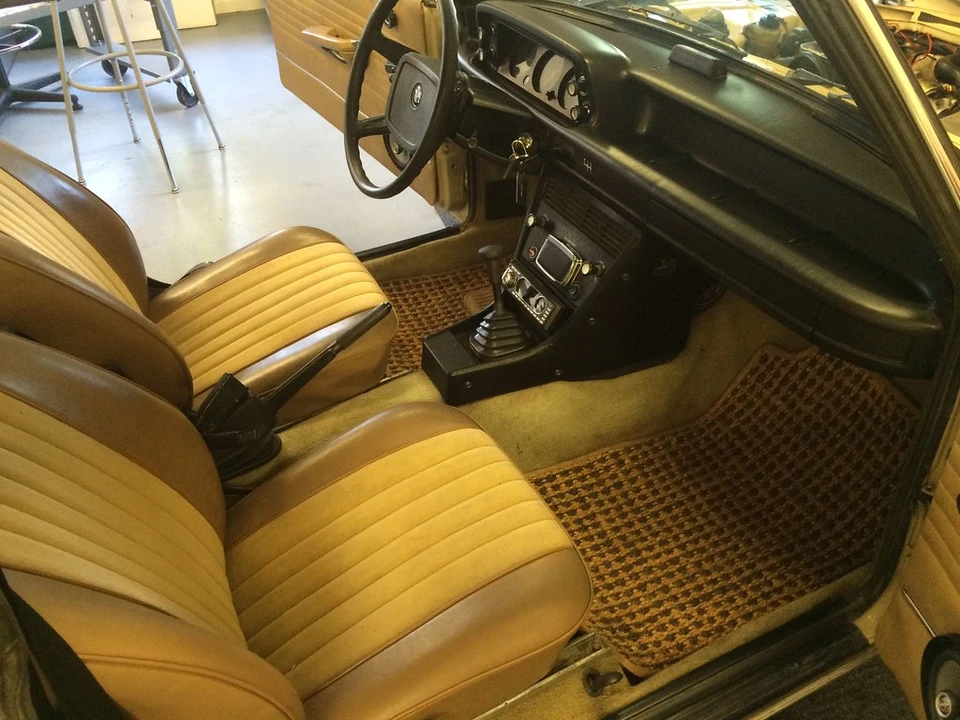 1976 BMW 2002 - Image 23 of 31