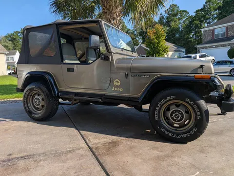 1989 Jeep Wrangler Sahara