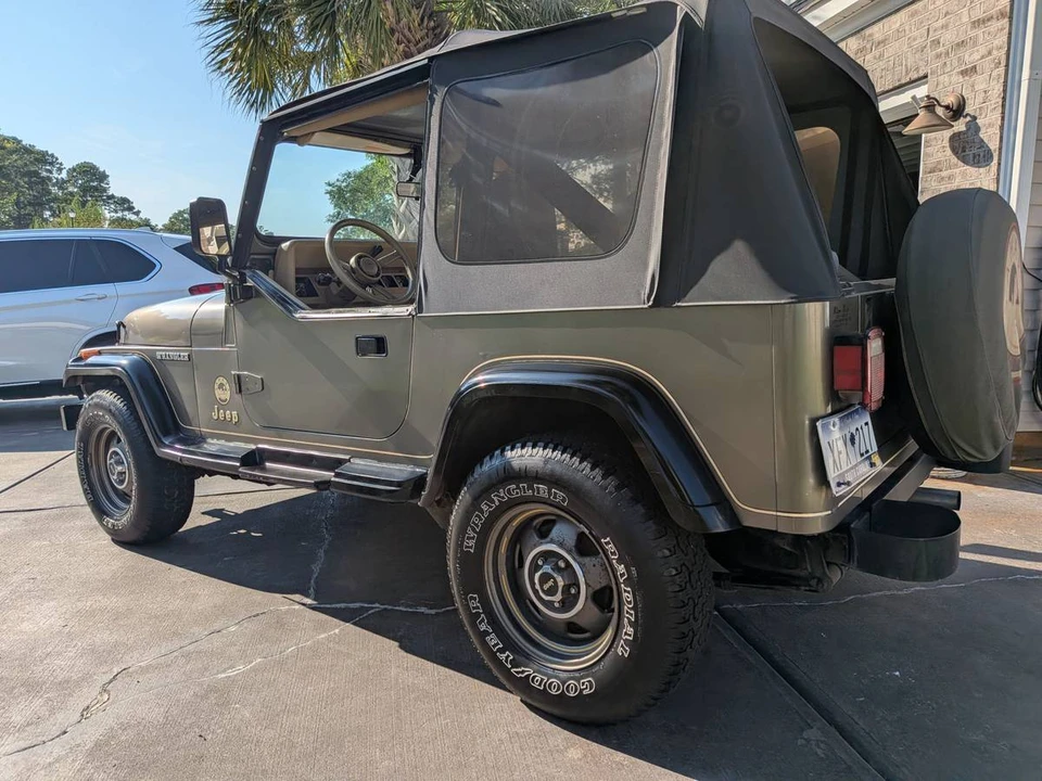 1989 Jeep YJ Wrangler - Image 7 of 16