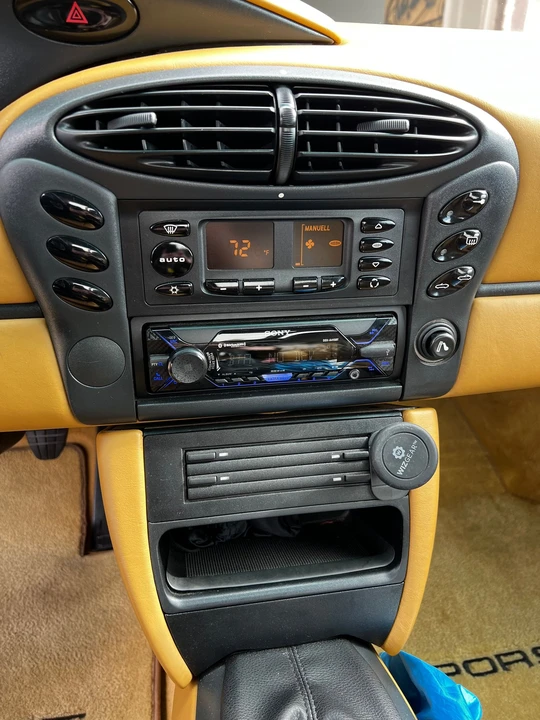1999 Porsche 986 Boxster - Image 15 of 18