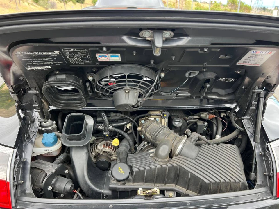 2003 Porsche 996 Carrera - Image 20 of 24