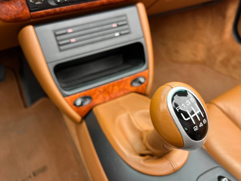 2003 Porsche 996 Carrera - Image 16 of 24