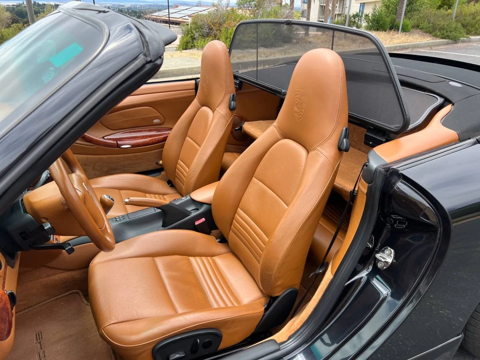 2003 Porsche 996 Carrera - Image 9 of 24