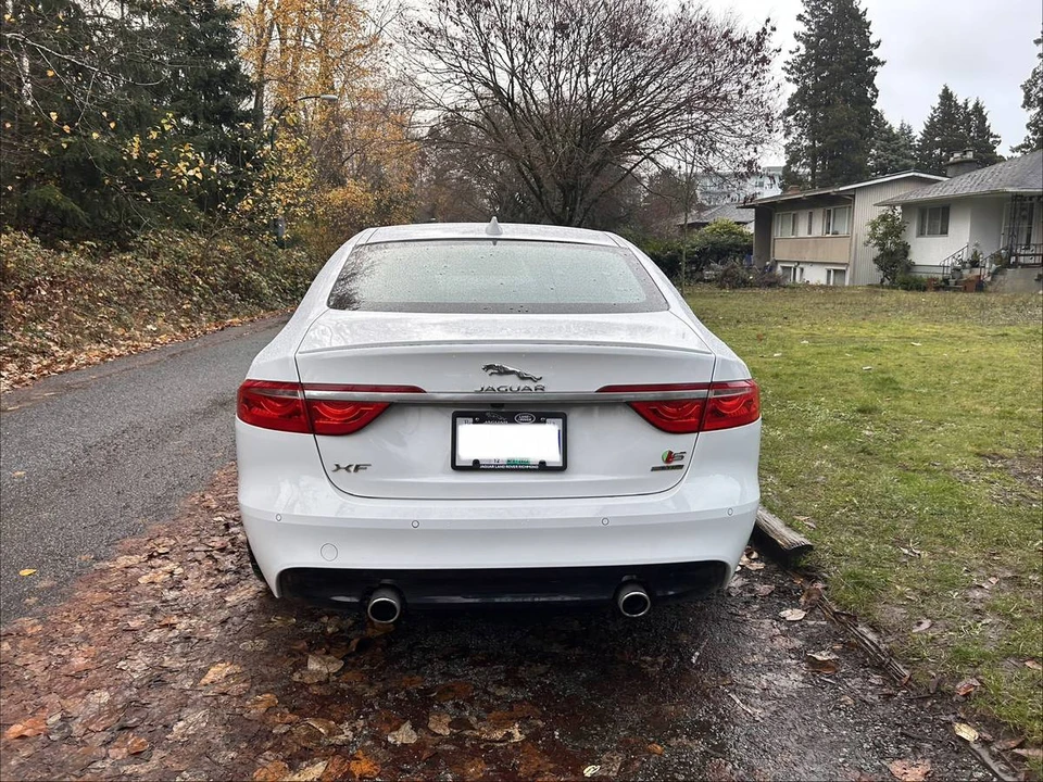 2017 Jaguar X260 XF - Image 4 of 16
