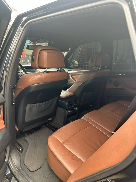 2011 BMW E70 X5 - Image 7 of 9