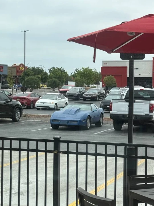 1987 Chevrolet Corvette C4 - Image 4 of 8