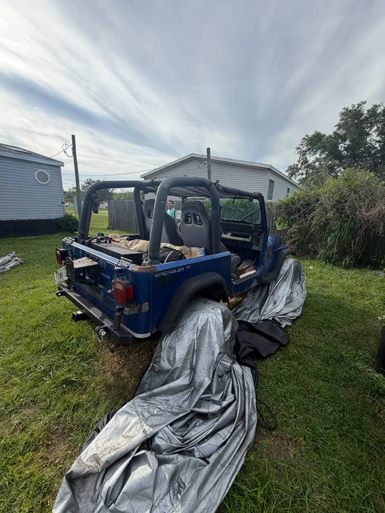 1993 Jeep YJ Wrangler - Image 5 of 23