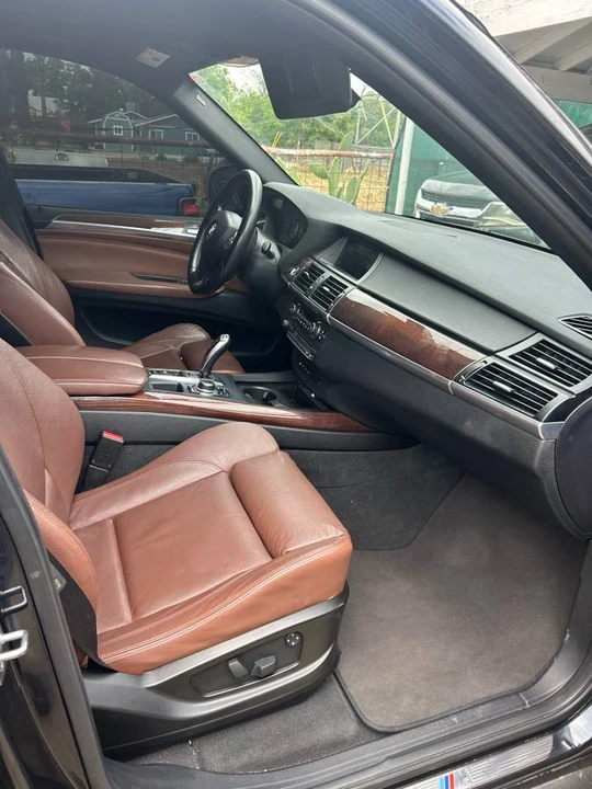 2011 BMW E70 X5 - Image 3 of 9