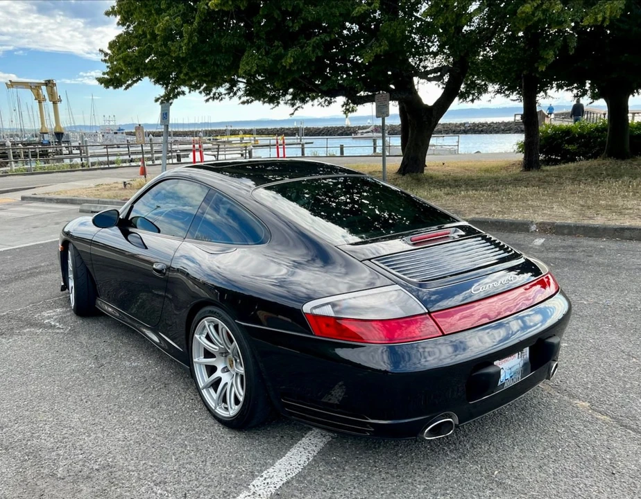 2002 Porsche 996 Carrera 4S - Image 10 of 11