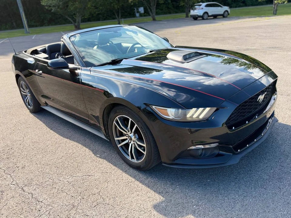 2017 Ford S550 Mustang - Image 2 of 23
