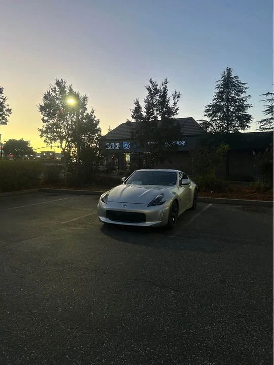 2017 Nissan 370Z 6th Gen - Image 5 of 7