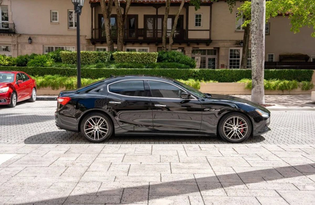2016 Maserati Ghibli 3rd Gen - Image 2 of 6