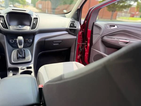 2014 Ford Escape - Image 20 of 31