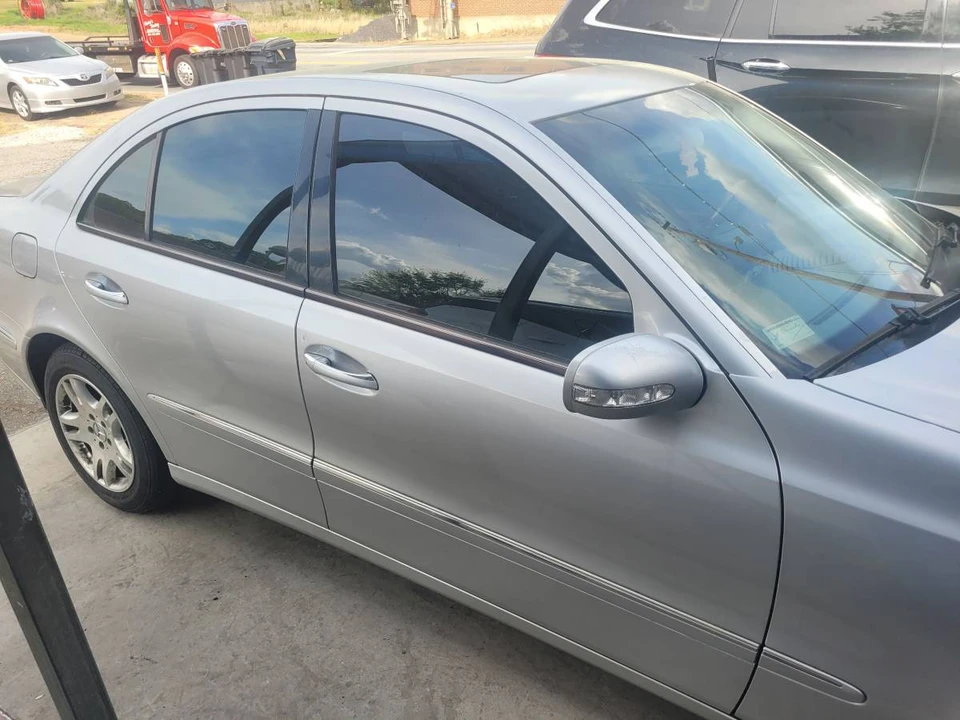 2003 Mercedes-Benz W210 E-Class - Image 4 of 4