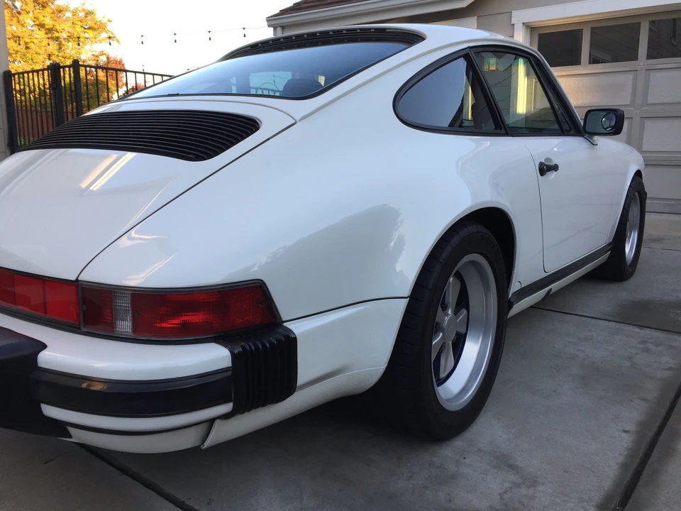 1987 Porsche 911 Carrera 3.2 - Image 4 of 10