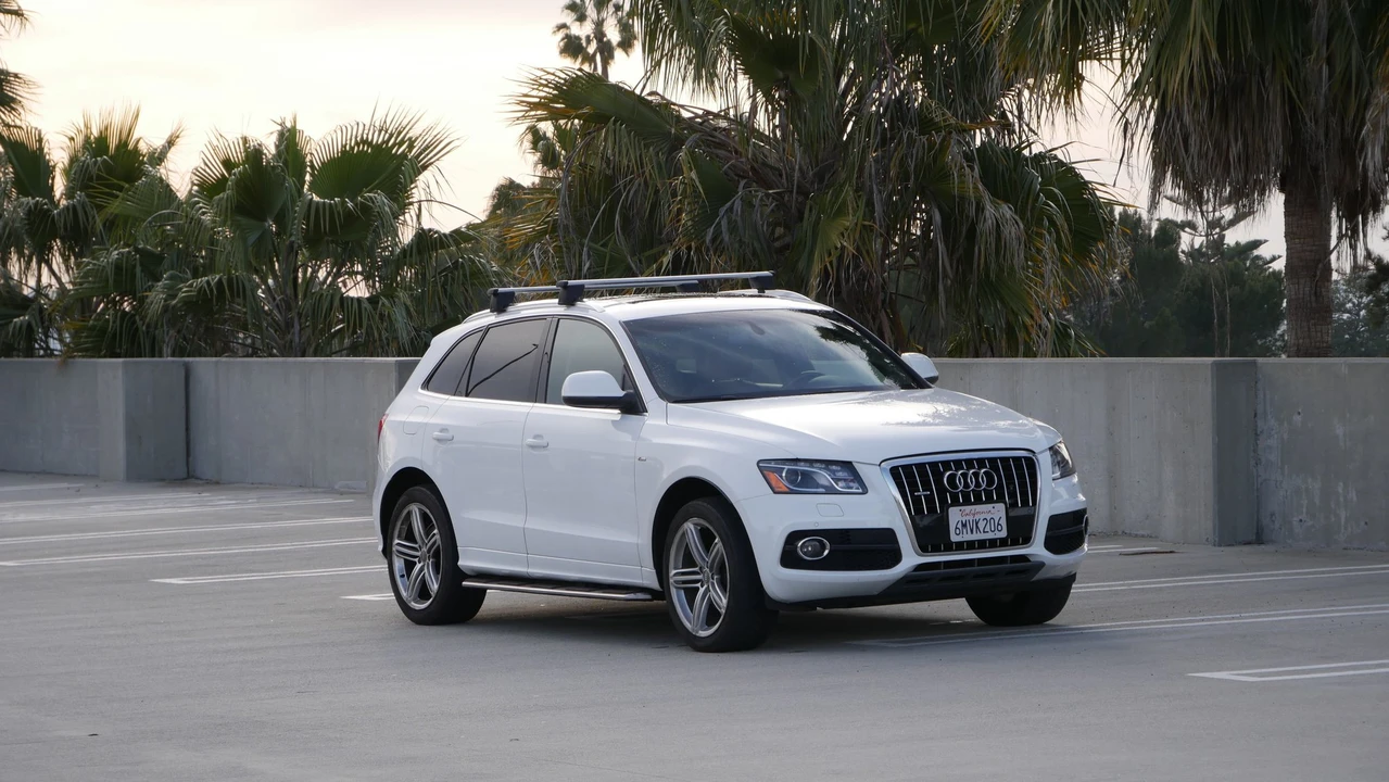2010 Audi 8R Q5 - Image 3 of 13