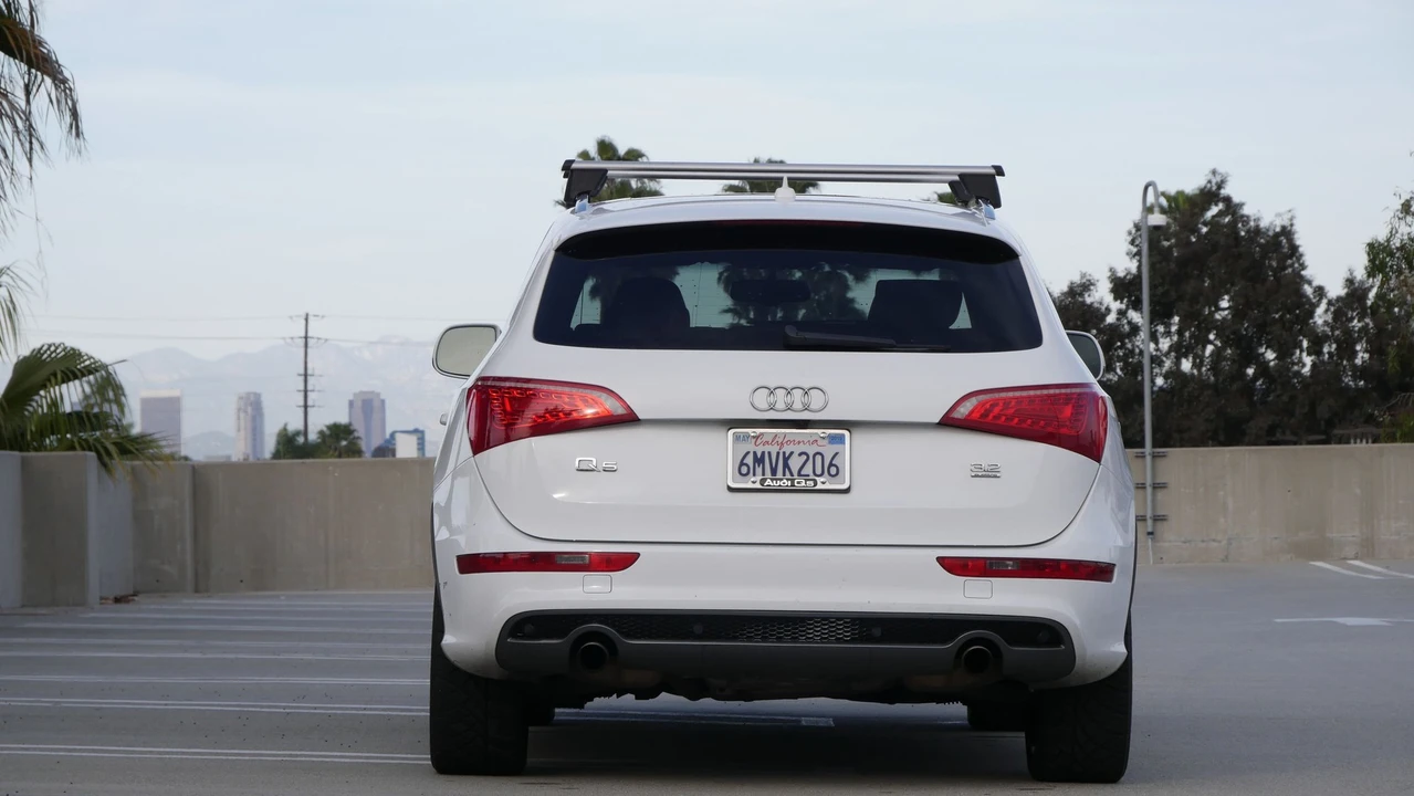 2010 Audi 8R Q5 - Image 5 of 13