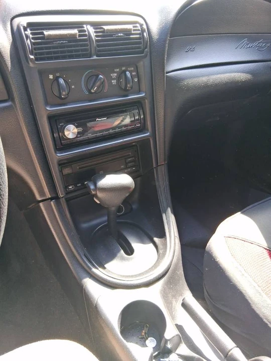 1998 Ford SN95 Mustang - Image 10 of 13