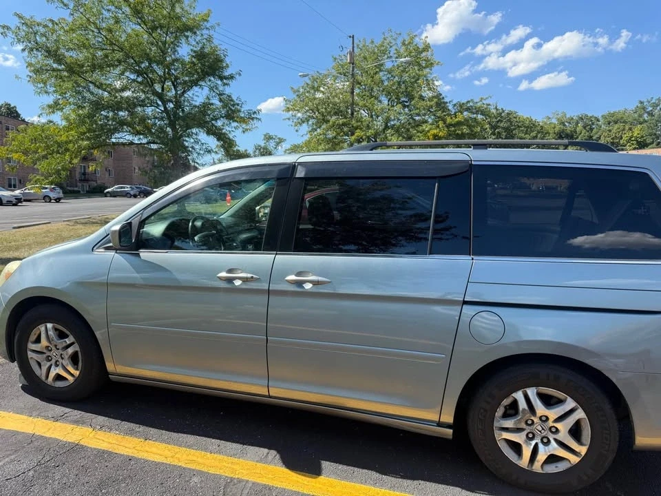 Honda Odyssey - Image 5 of 8