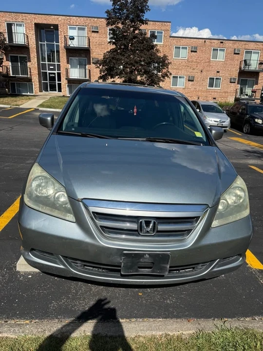 Honda Odyssey - Image 3 of 8