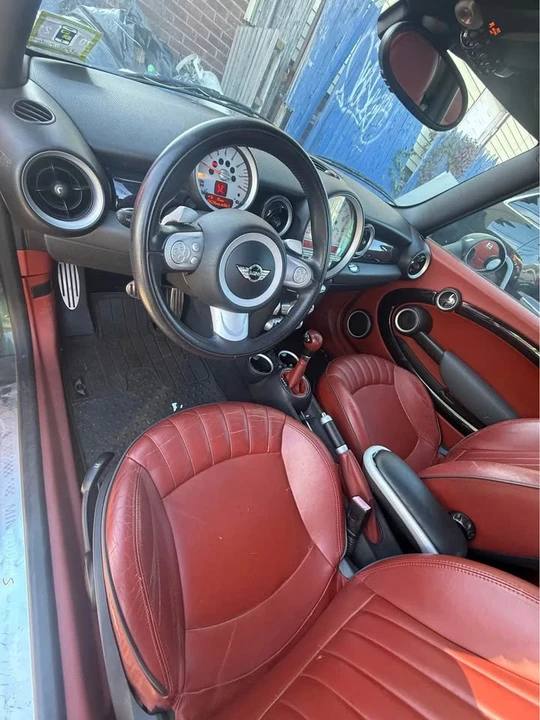 2009 Mini Mini 2nd Gen - Image 3 of 10