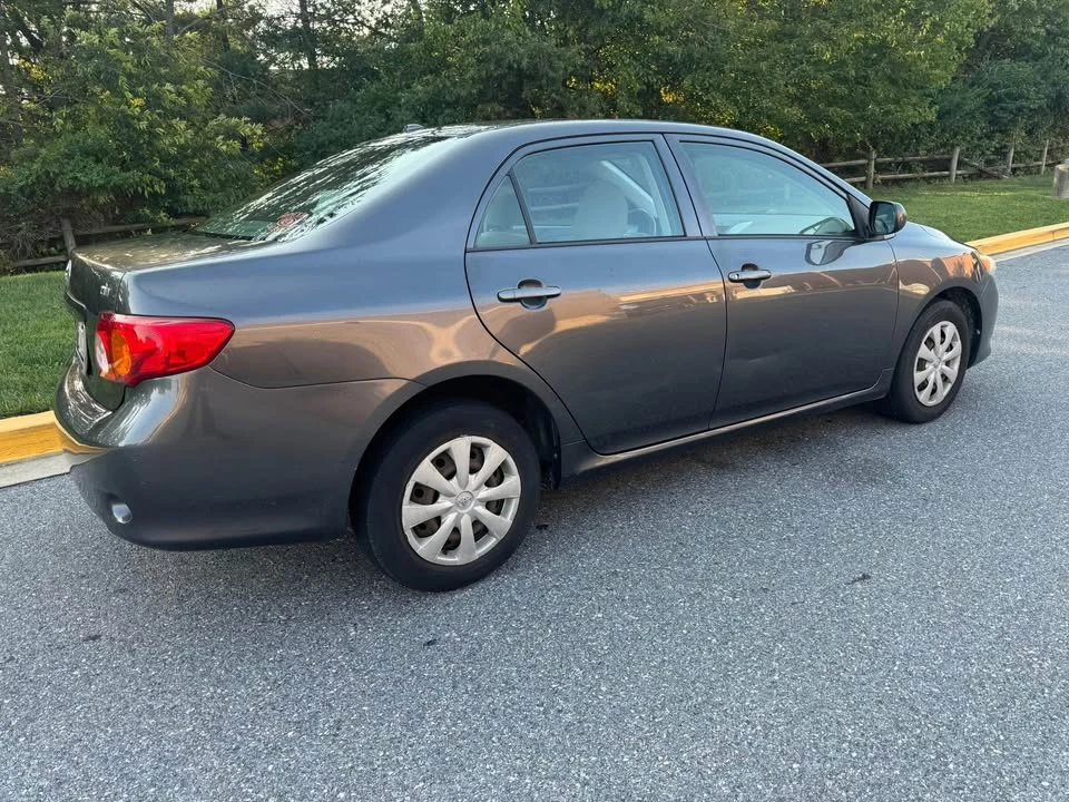 2009 Toyota Corolla 10th Gen - Image 2 of 8