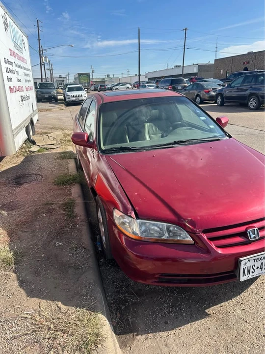 2003 Honda Accord 7th Gen - Image 6 of 9
