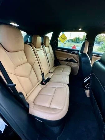 2017 Porsche 958 Cayenne - Image 13 of 21
