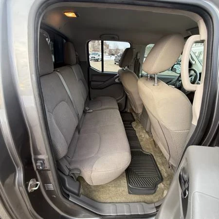 2016 Nissan Frontier 2nd Gen - Image 10 of 16