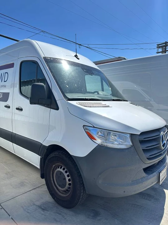 2023 Mercedes-Benz VS30 Sprinter - Image 3 of 15