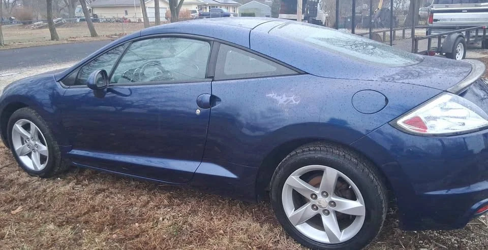 2009 Mitsubishi Eclipse 4th Gen - Image 2 of 5