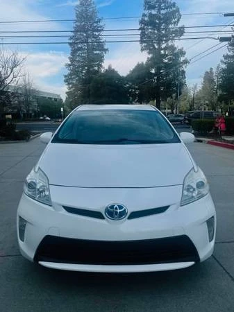 Toyota Prius - Image 6 of 8
