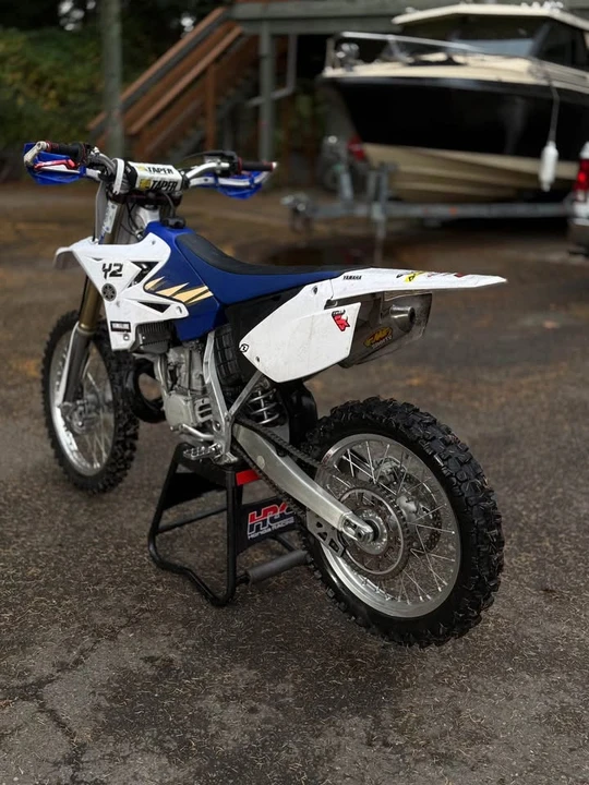 2005 Yamaha YZ - Image 8 of 10