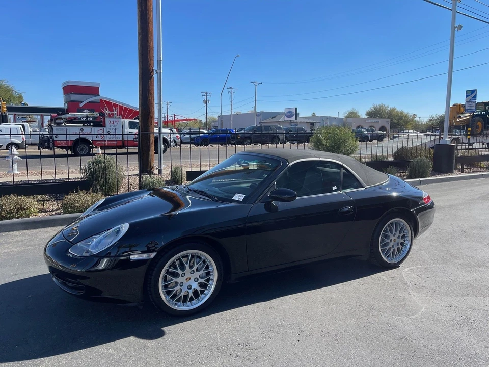 2001 Porsche 996 Carrera 4 - Image 2 of 10