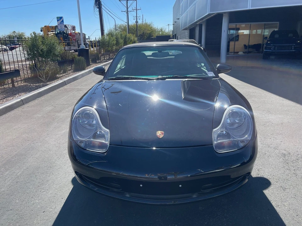 2001 Porsche 996 Carrera 4 - Image 3 of 10