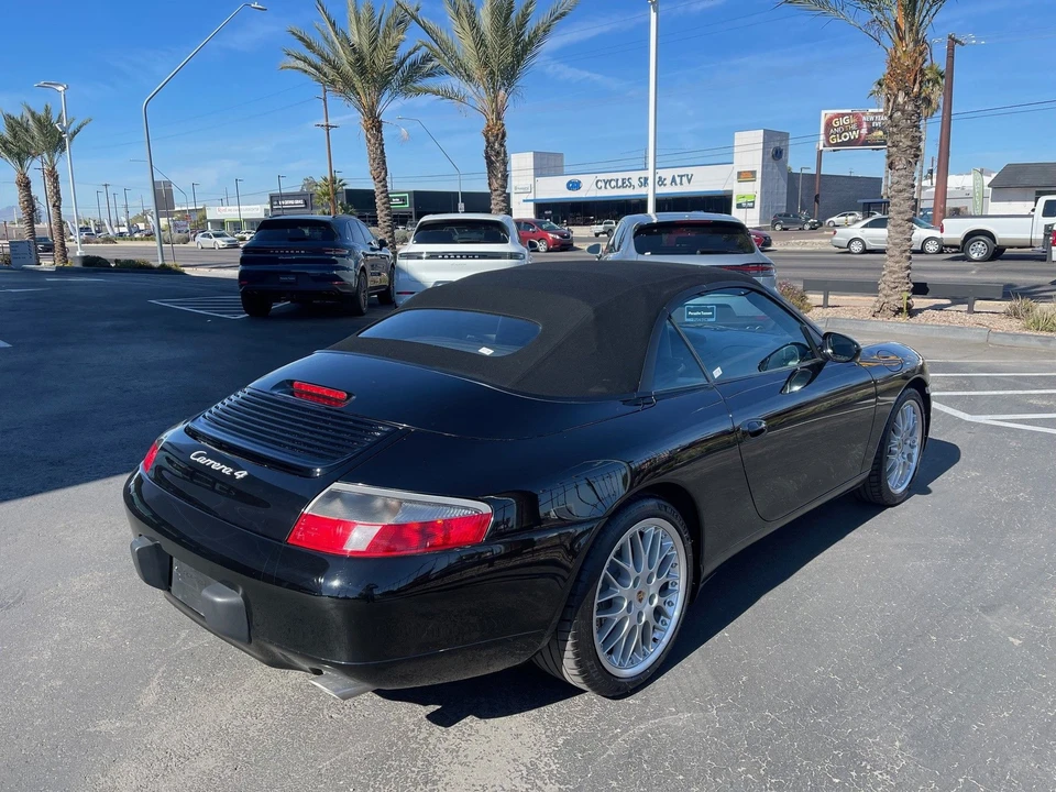 2001 Porsche 996 Carrera 4 - Image 4 of 10