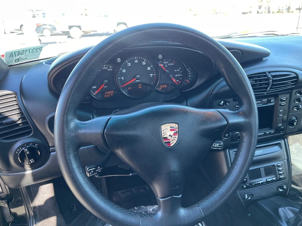 2001 Porsche 996 Carrera 4 - Image 9 of 10