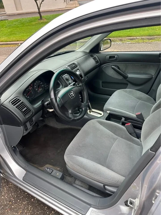 2001 Honda Civic 7th Gen - Image 7 of 9
