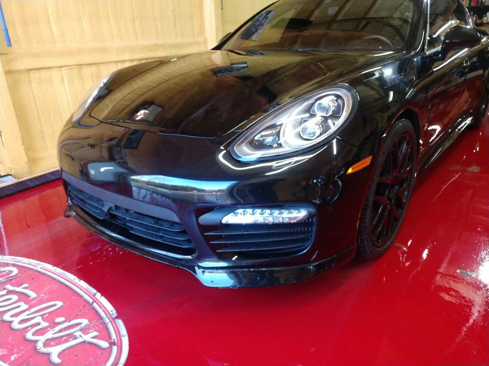 2014 Porsche 970 Panamera - Image 5 of 11