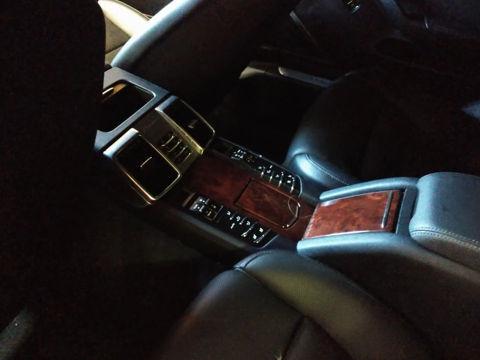 2014 Porsche 970 Panamera - Image 4 of 11