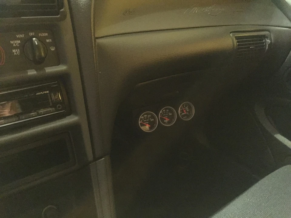 1999 Ford SN95 Mustang - Image 11 of 12