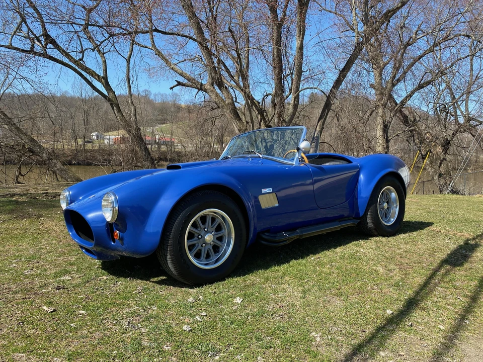 Shelby Cobra Replica - Image 2 of 31