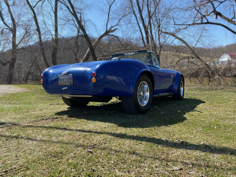 Shelby Cobra Replica - Image 6 of 31