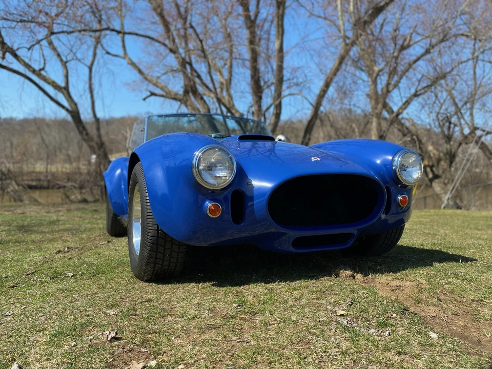 Shelby Cobra Replica - Image 9 of 31