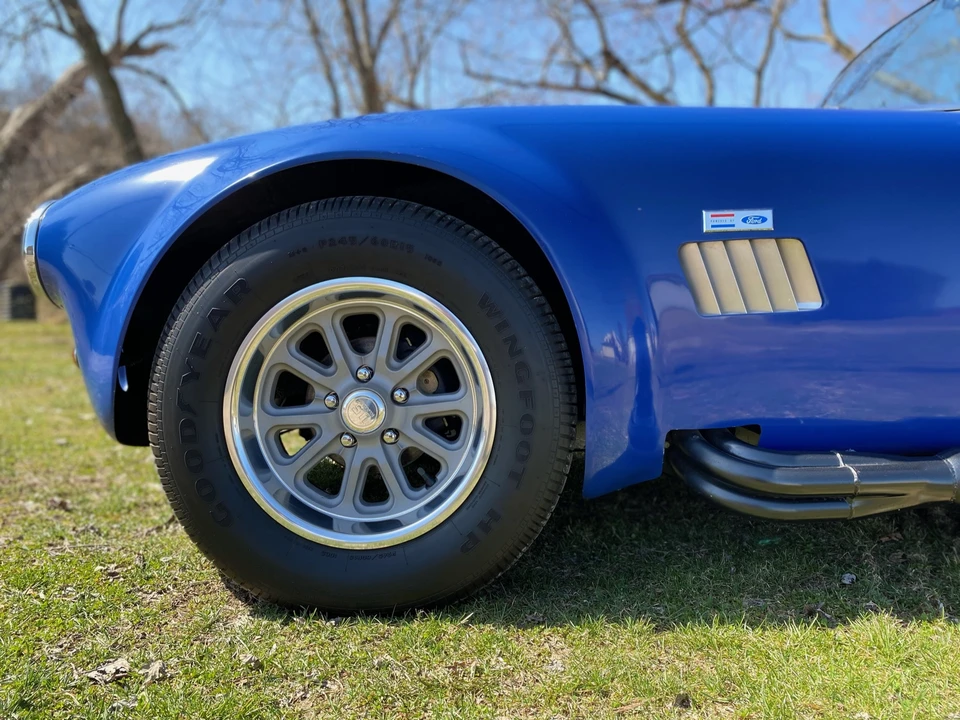 Shelby Cobra Replica - Image 24 of 31