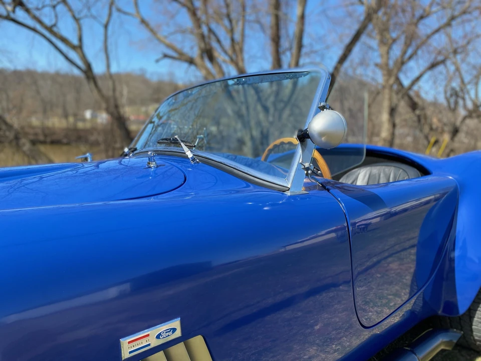 Shelby Cobra Replica - Image 15 of 31