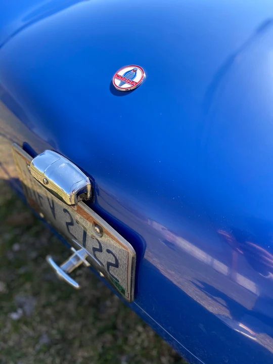 Shelby Cobra Replica - Image 17 of 31