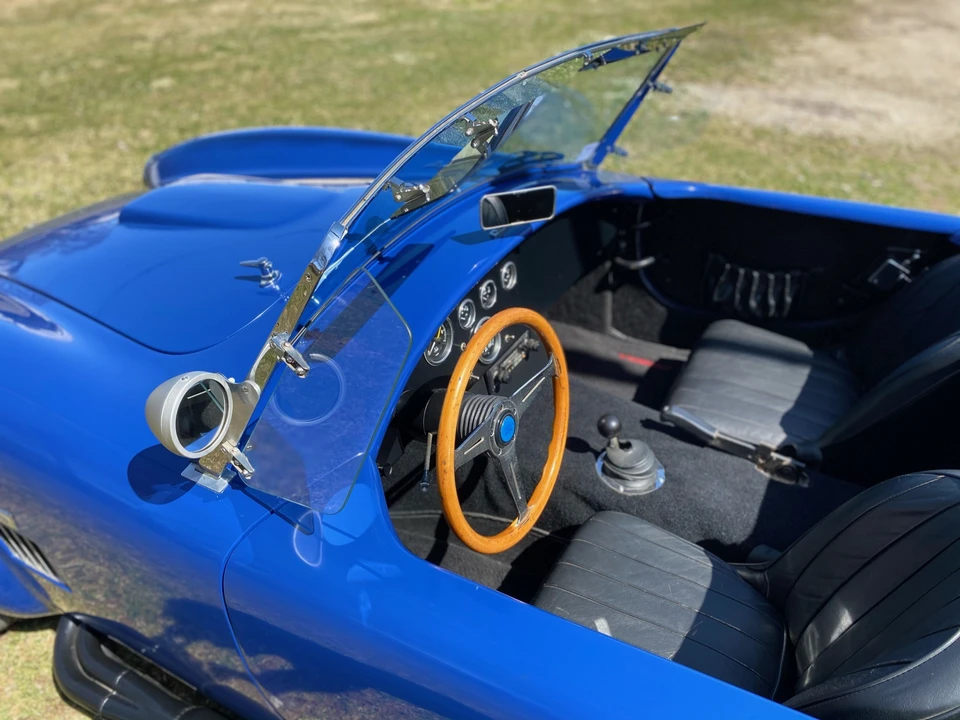 Shelby Cobra Replica - Image 29 of 31