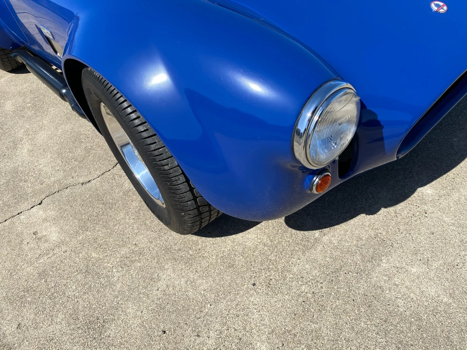 Shelby Cobra Replica - Image 23 of 31